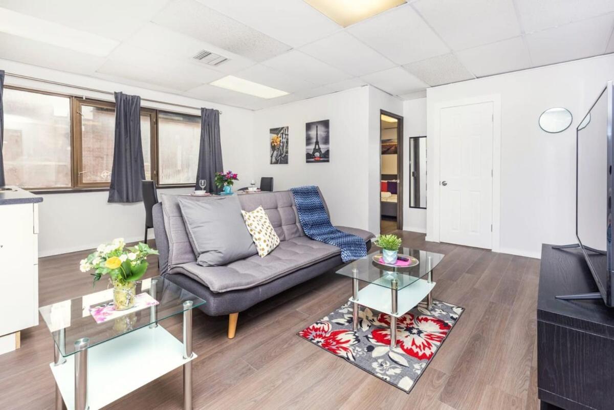 Modern 1Br Condo - Chinatown Near Little Italy ออตตาวา ภายนอก รูปภาพ