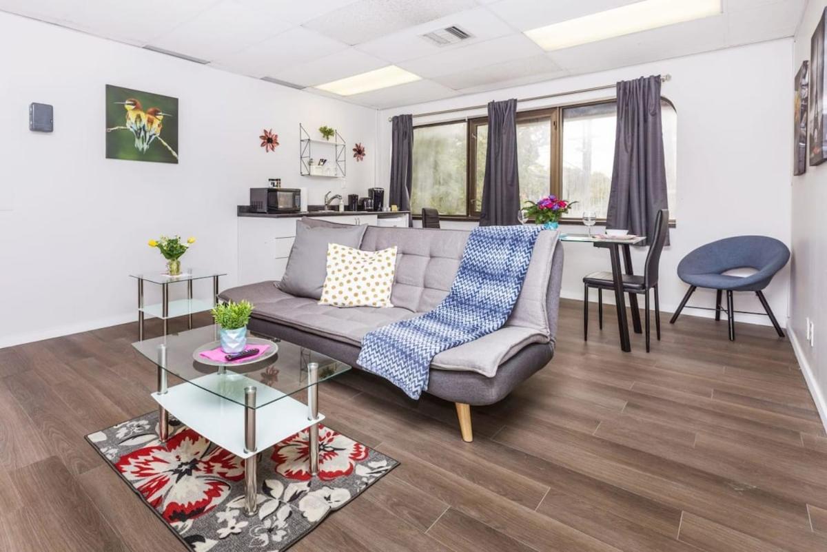 Modern 1Br Condo - Chinatown Near Little Italy ออตตาวา ภายนอก รูปภาพ